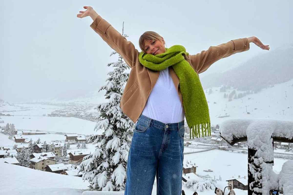 Federica Pellegrini in montagna sotto la neve