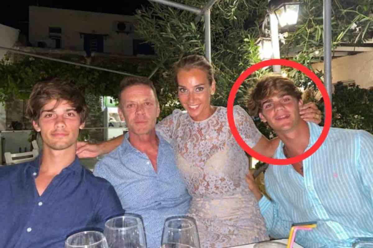 Leonardo Tano, figlio di Rocco Siffredi, nel backstage insieme al papà:  