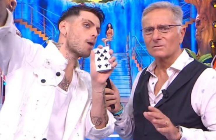 Ciao Darwin e Bonolis stoppati dalla Supercoppa Italiana, quando tornano in tv