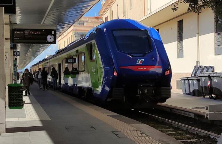 La Regione Toscana inaugura il suo treno Blues super ecologico