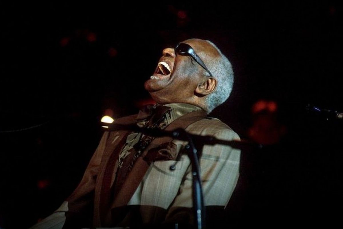 Ray Charles e la sua importanza nella storia della musica, anche per la lotta per i diritti civili